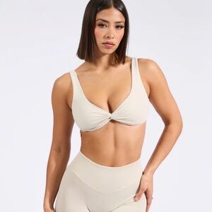 Buff Bunny Twisted Sports Bra - color Bone - Size Lrg